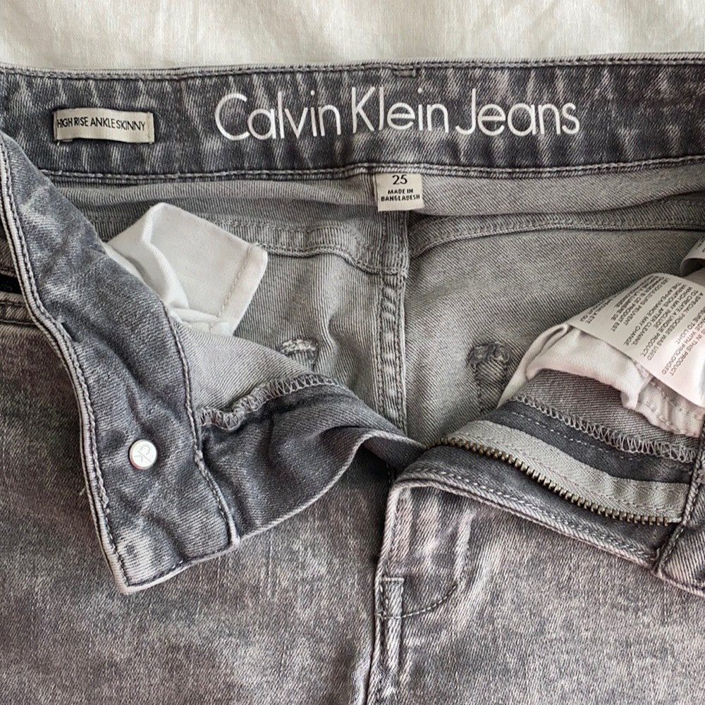 Calvin Klein gray wash skinny jeans